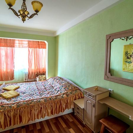 Apartments On Mykilska-Slobidka Κίεβο Εξωτερικό φωτογραφία