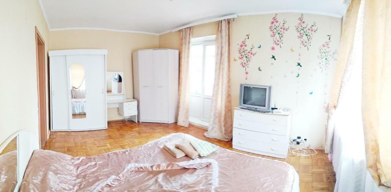 Apartments On Mykilska-Slobidka Κίεβο Εξωτερικό φωτογραφία